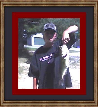 I caught the fish in upper Pettibone lake 9 lbs 4oz white squid jig with small yellow jig head. Awesome fun catch