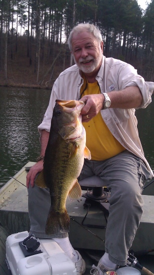 I caught this 9 pounder using a Shad Rap in a private lake in St. Clair county Al.  My wife Rosemary topped this catch with her 11 pounder also using a Shad Rap a short while later.