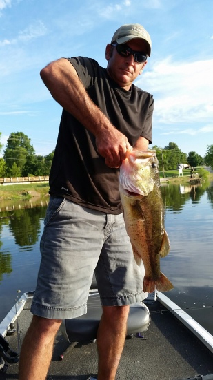 Caught this bass at Baltz Lake in Pocahontas Arkansas, I don't take scales fishing cause it's bad luck, but it was 22