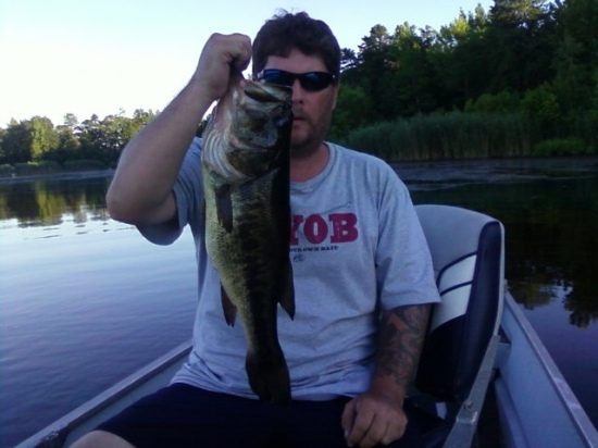 Caught 7/03/2010 in South Jersey 7.5 lbs. Bait used Yum Dinger