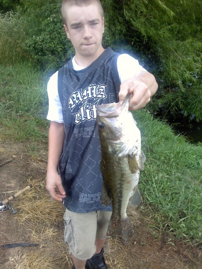 caught it today before the big rain hit!! 4.6 pounds