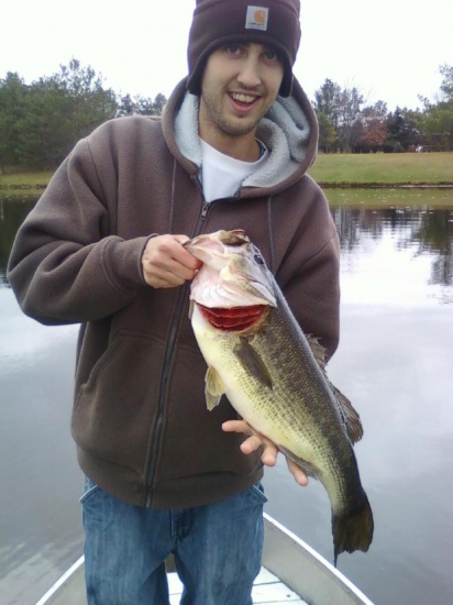 5 pounds 20.5 in caught in ortonville Michigan on huff lake using a crawfish crankbait.