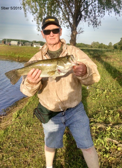 A good 5lber caught on a Watermelon Red Strike King Zero Worm TX Rigged-weightless. While using lite tackle. Nice fight no horsing her in. Catch and Release only.     BigFran     Good Fishing Take your grandchild fishing!!!