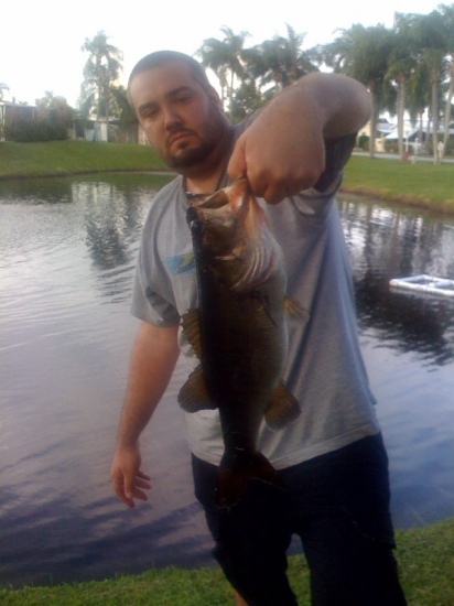 Caught this in the cold weather. 4.7 lbs in a small pond in lakeworth Fl.